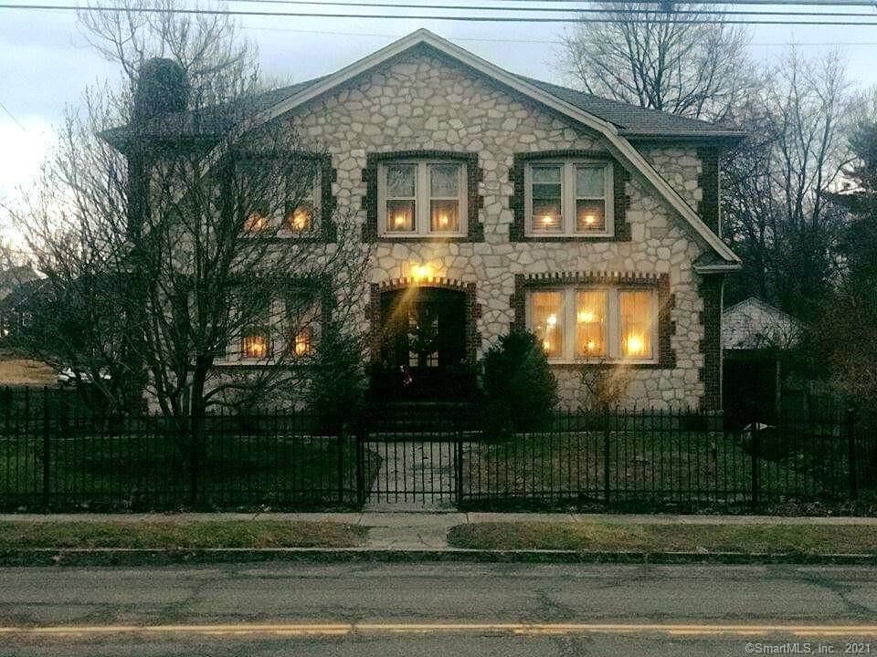 Property Photo:  18 Fleetwood Avenue  CT 06801 