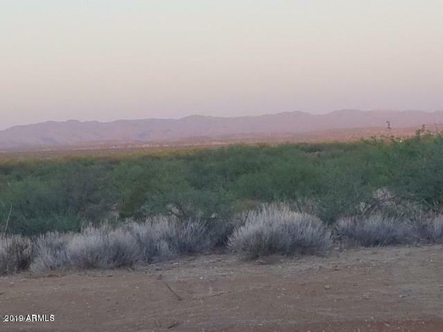 Property Photo: 01 Hwy 89 -- AZ 85332