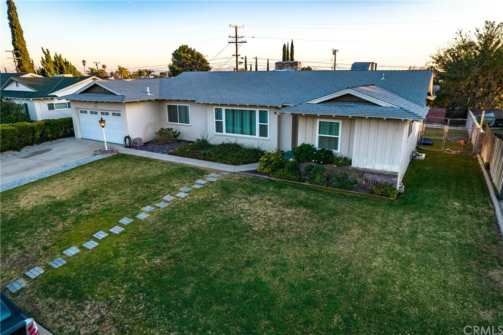 Property Photo:  133 E Van Koevering Street  CA 92376 