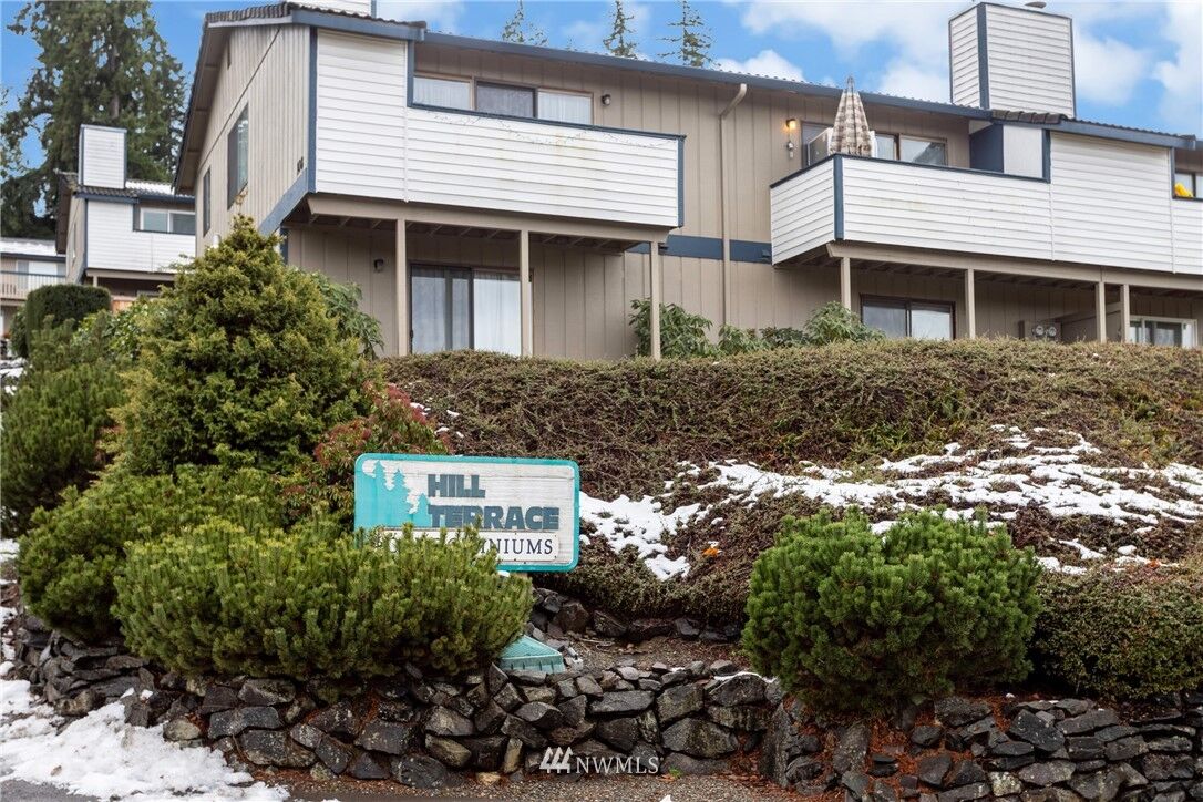 Property Photo: 110 19th Avenue SE 15 WA 98372