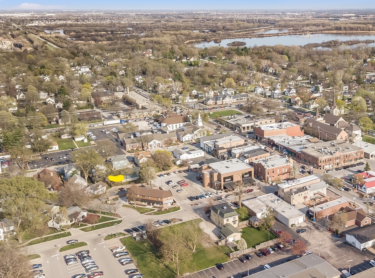 Property Photo:  24037 W Oak Street  IL 60544 