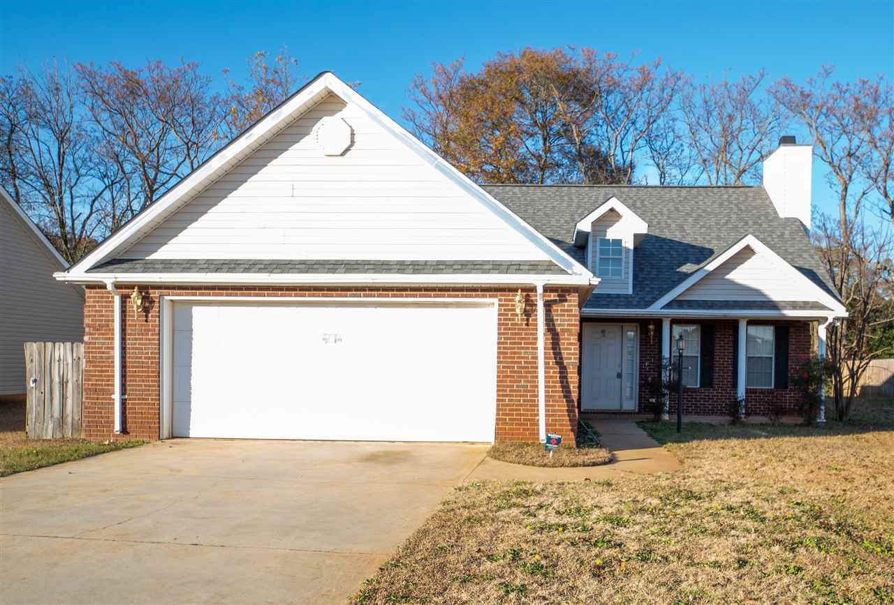 Property Photo:  109 Holbeck Court  GA 31088 