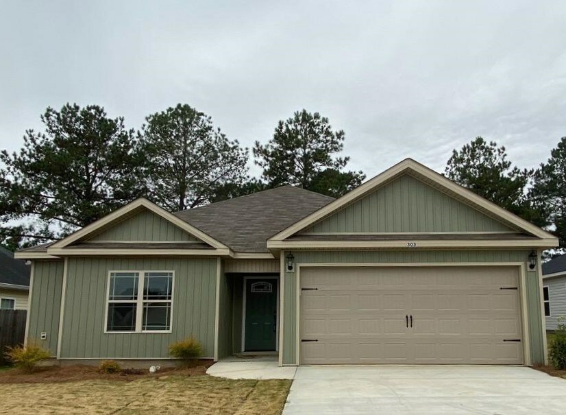 Property Photo:  303 Laurel Woods Drive  GA 31088 