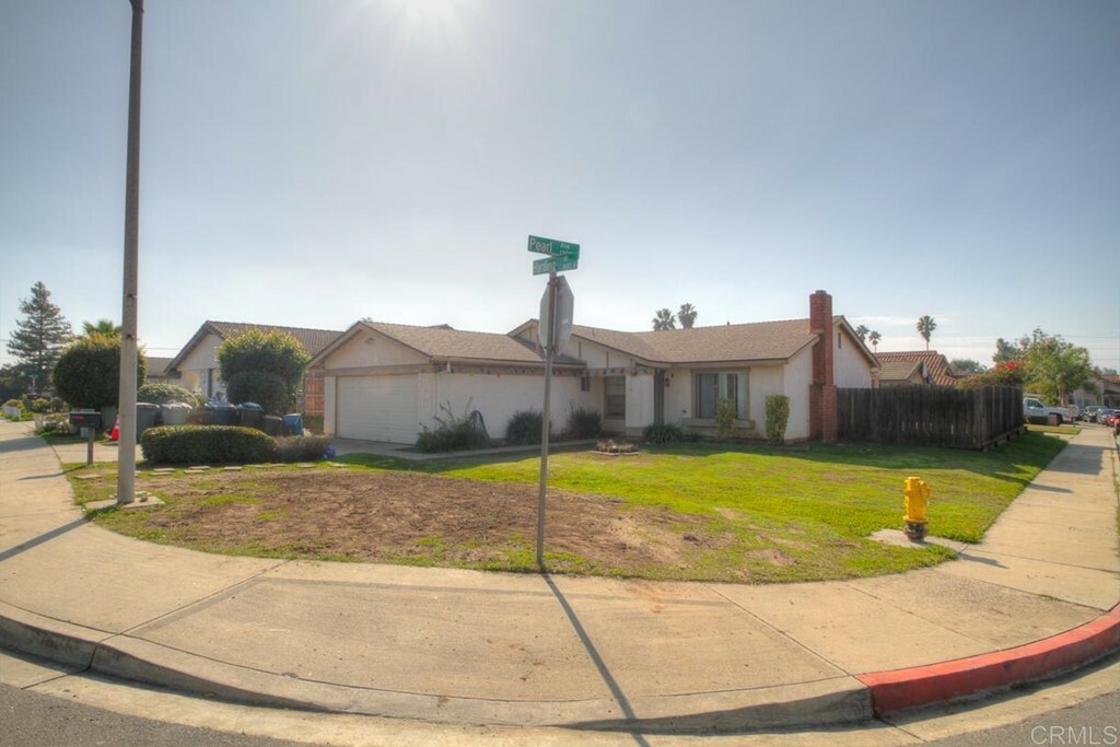 Property Photo: 847 Harding Street CA 92027