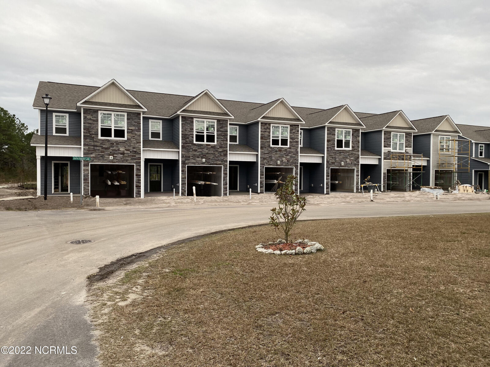 Property Photo:  321 S Stingray Lane  NC 28460 
