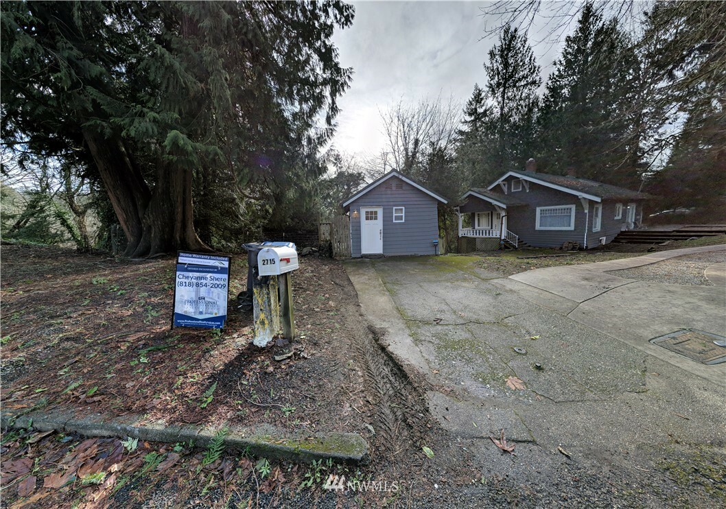 Property Photo:  2715 Capitol Way S  WA 98501 