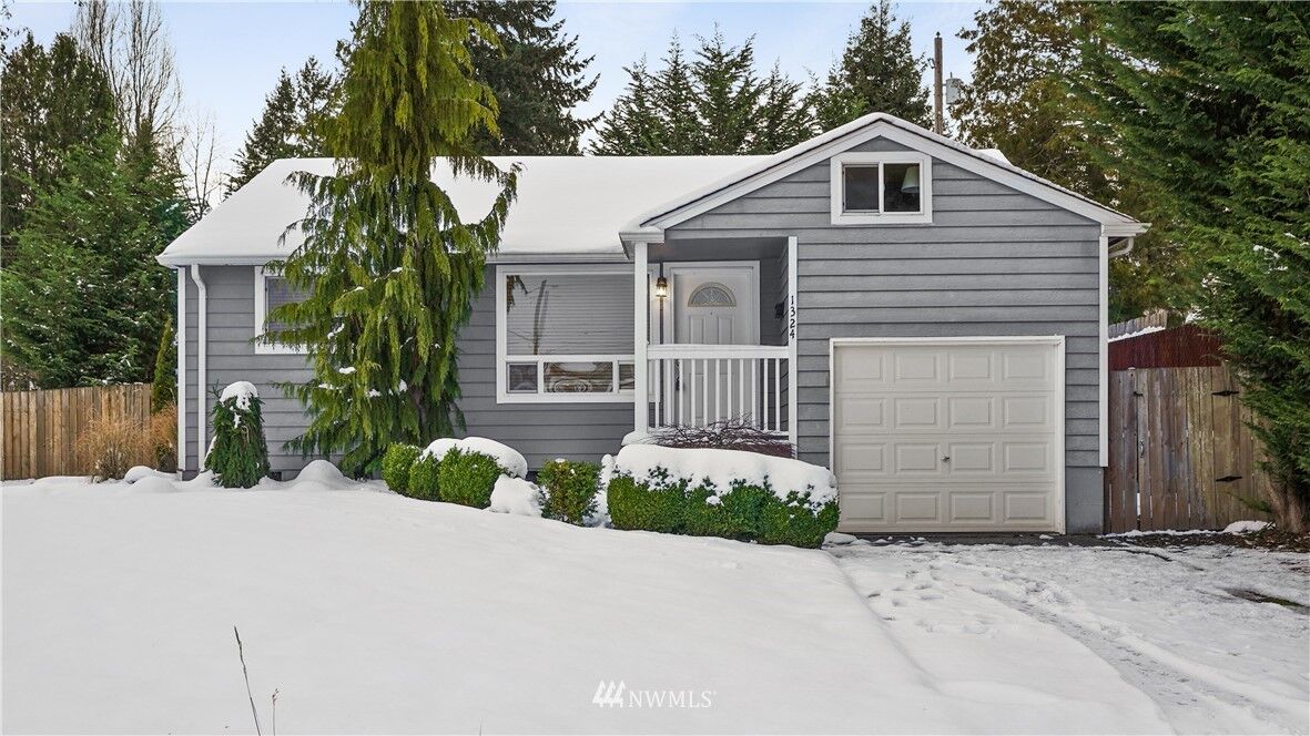 Property Photo:  1324 S Monroe Street  WA 98405 