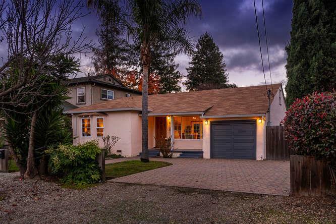 Property Photo: 4100 Fair Oaks Avenue CA 94025