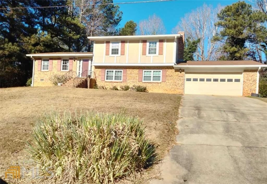 Property Photo: 6114 Panellus Drive GA 30087