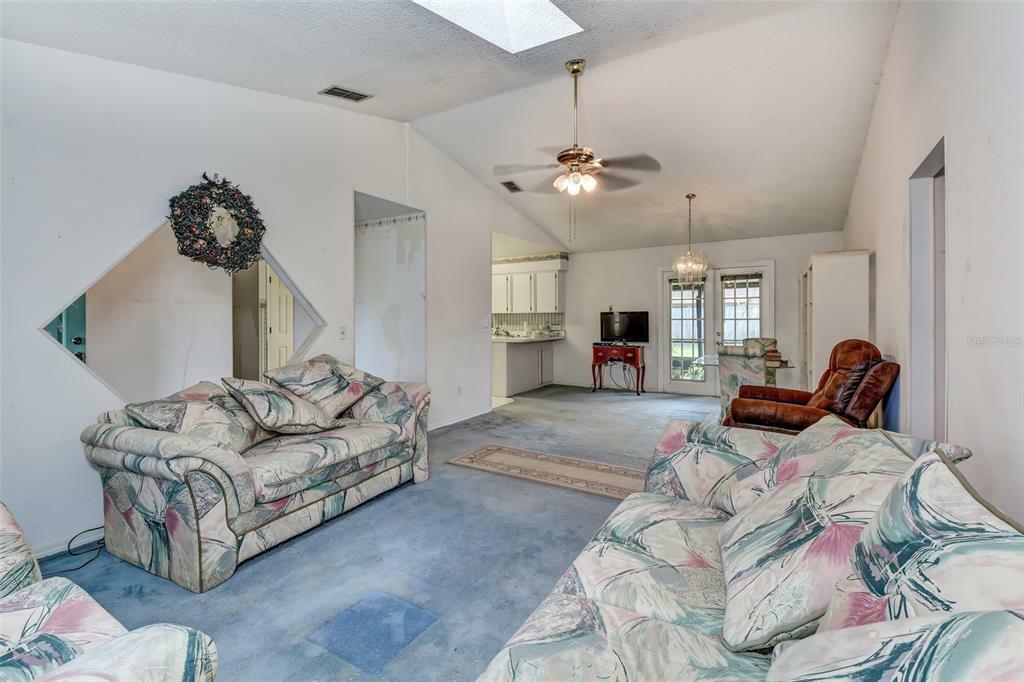 Property Photo:  2473 Treehaven Drive  FL 32738 