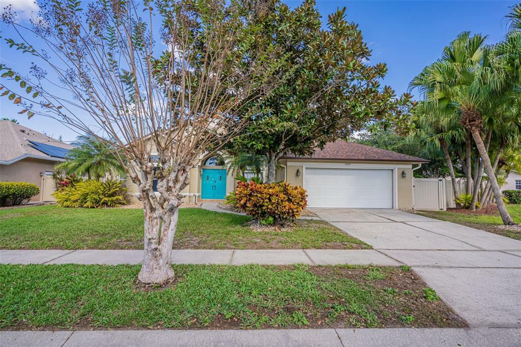 Property Photo:  14837 Lone Eagle Drive  FL 32837 