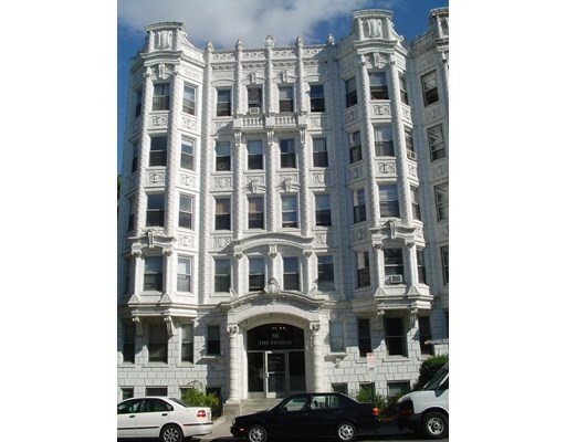Property Photo: 80 The Fenway B1 MA 02115