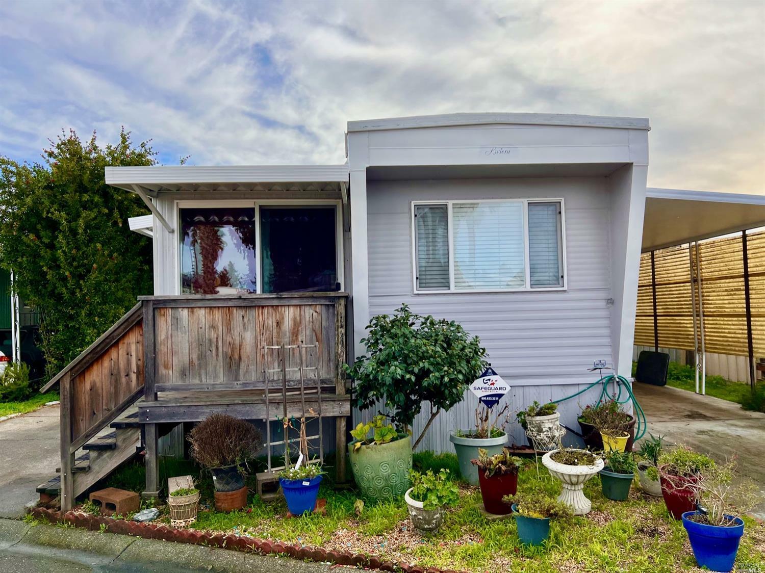 Property Photo: 852 Mary Street CA 95403