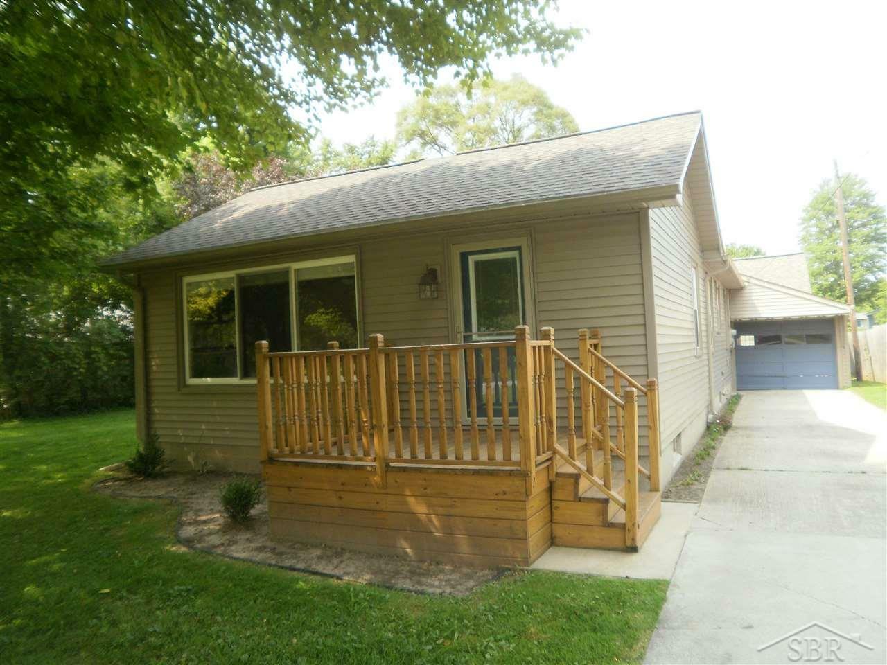 Property Photo:  570 Adams  MI 48609 