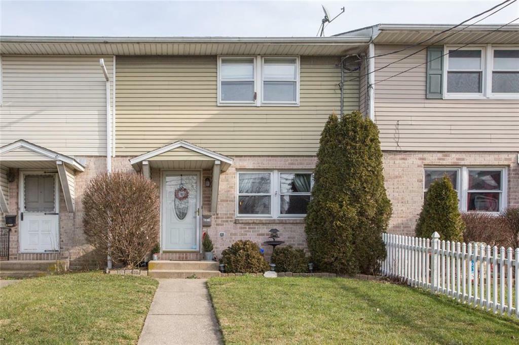 Property Photo:  2371 Dewey Avenue  PA 18067 