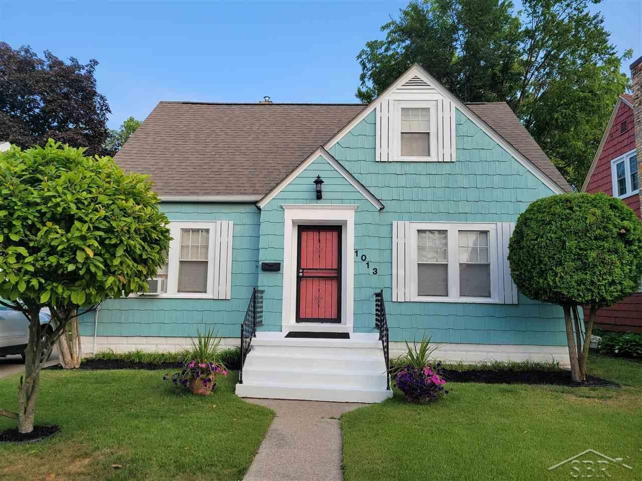 Property Photo: 1013 N Mason MI 48602