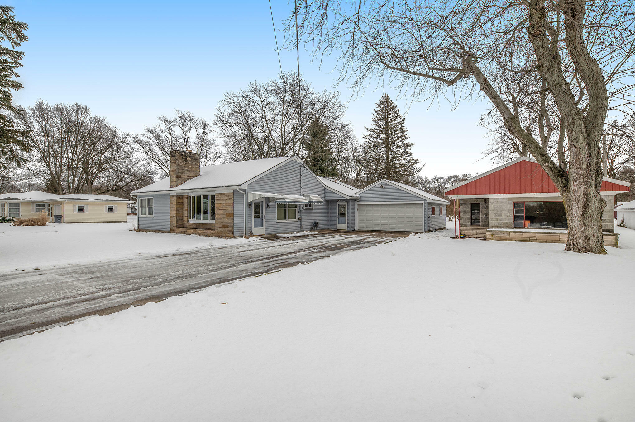 Property Photo:  108 Austin Street  MI 49055 