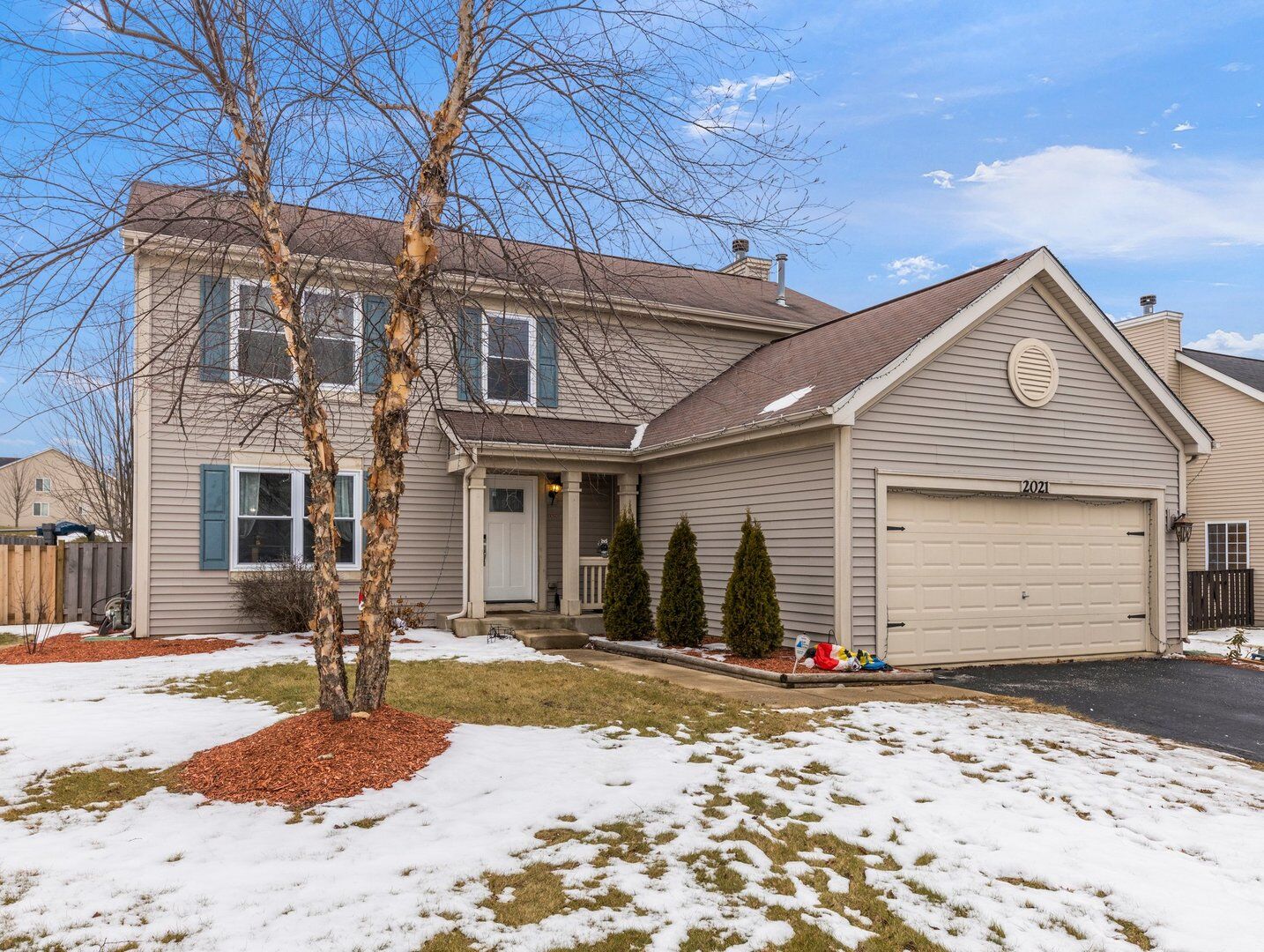 Property Photo:  2021 Ingemunson Lane  IL 60560 