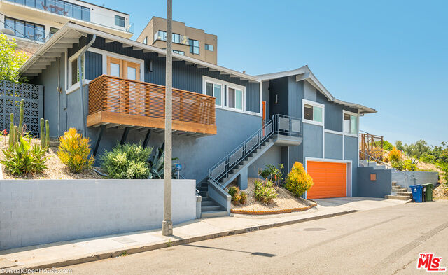 Property Photo: 4906 Ladd Ave CA 90032