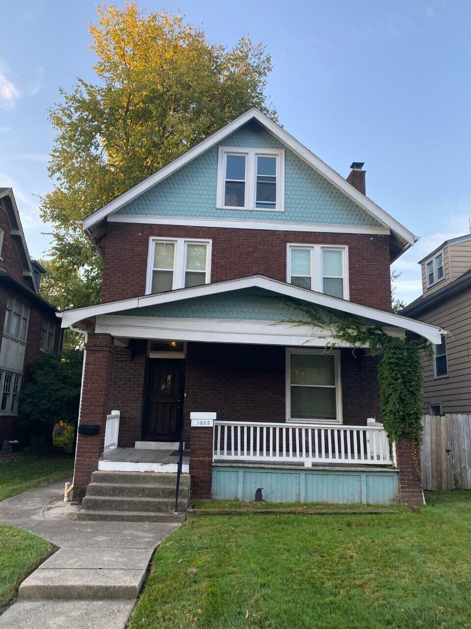 Property Photo: 1603 Clifton Avenue OH 43203