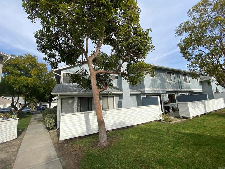 Property Photo:  398 Windjammer Circle  CA 91910 