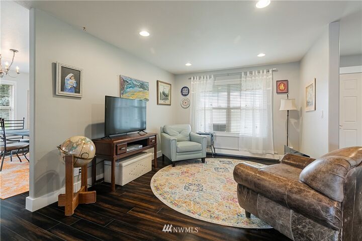 Property Photo: 1170 W 55th Lane WA 98226