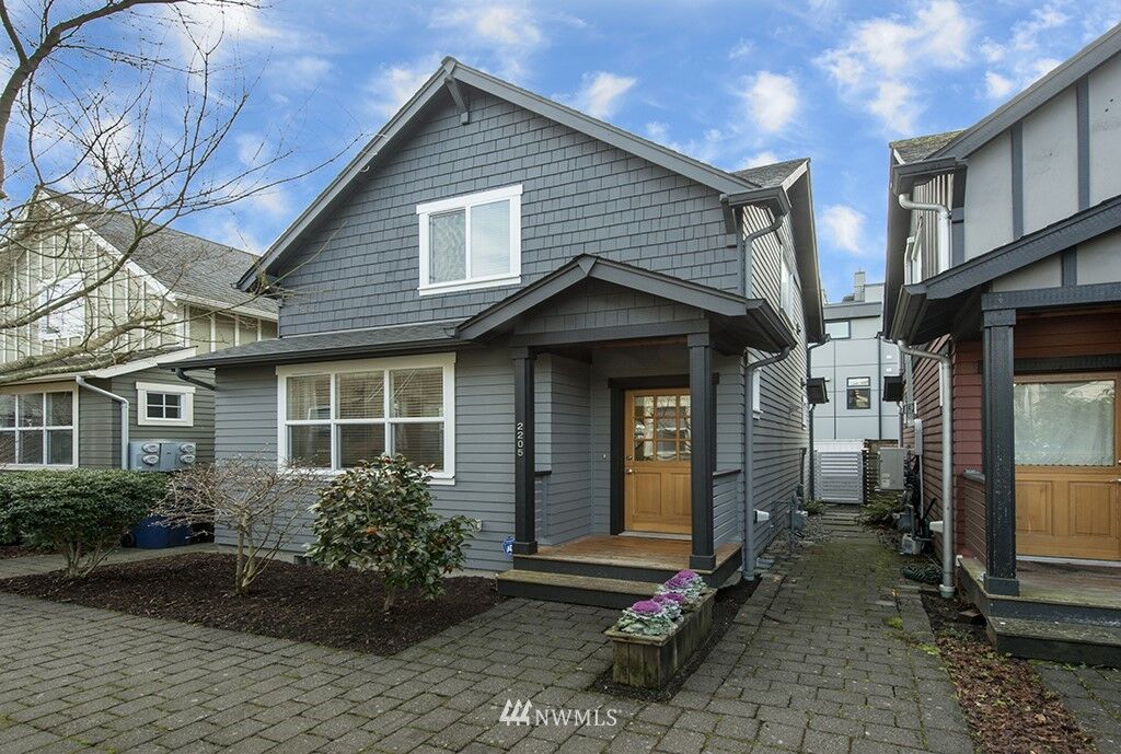 Property Photo: 2205 NW 60th Street WA 98107