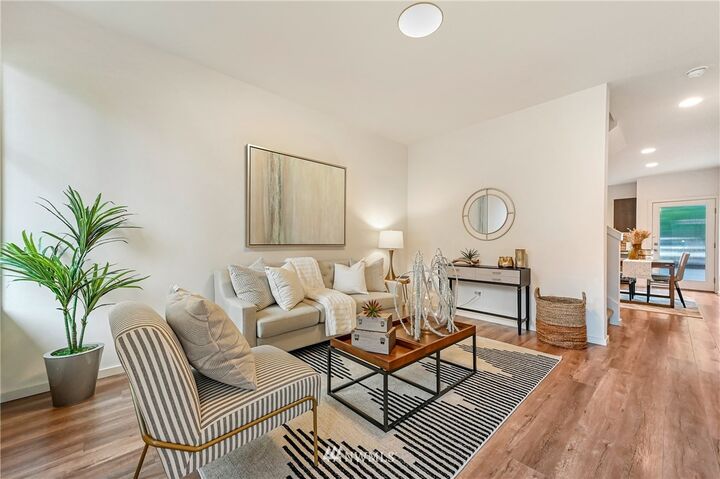 Property Photo:  14317 Stone Avenue N  WA 98133 