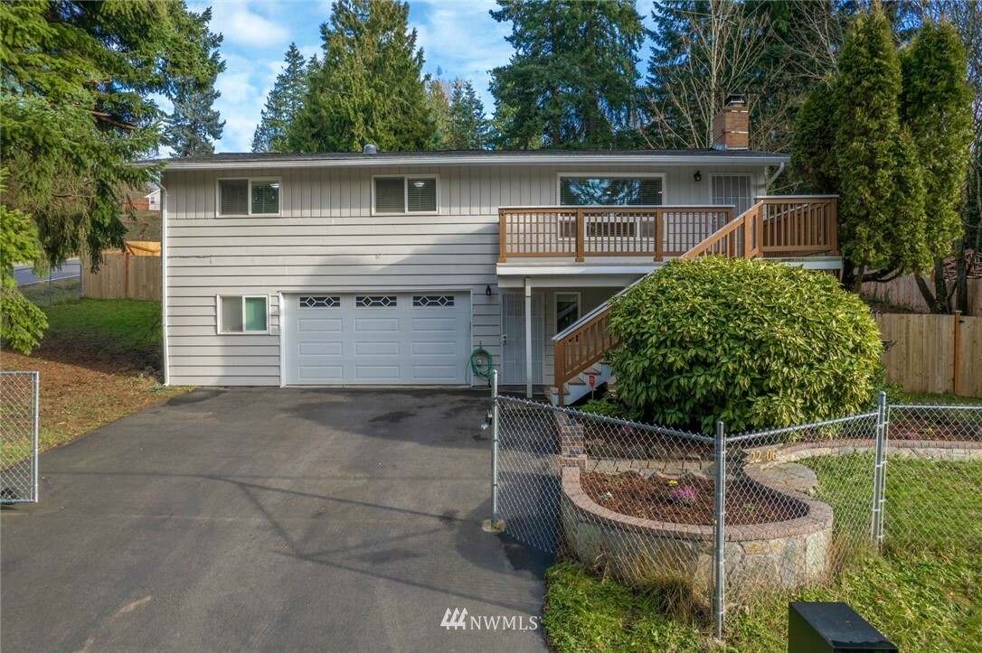 Property Photo:  22406 100th Avenue SE  WA 98031 