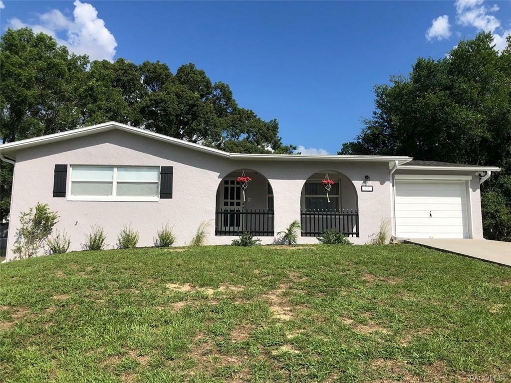 Property Photo:  317 S Monroe Street  FL 34465 