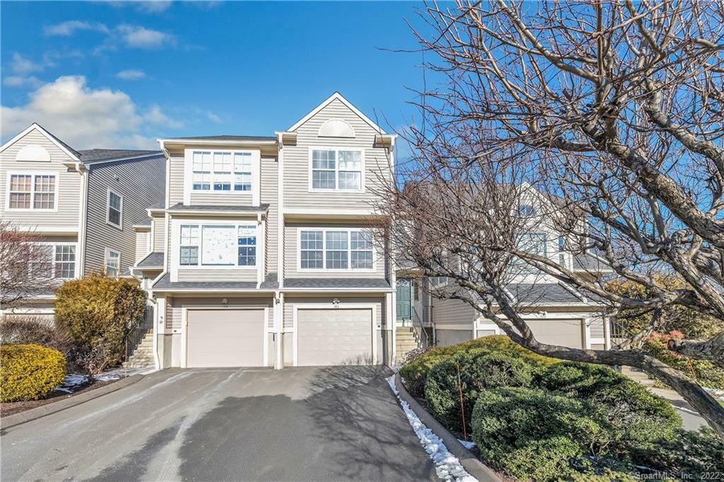 Property Photo: 102 Paugusett Circle 102 CT 06611