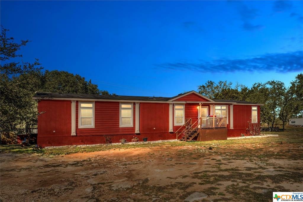 Property Photo:  960 Morningwood Drive  TX 78666 