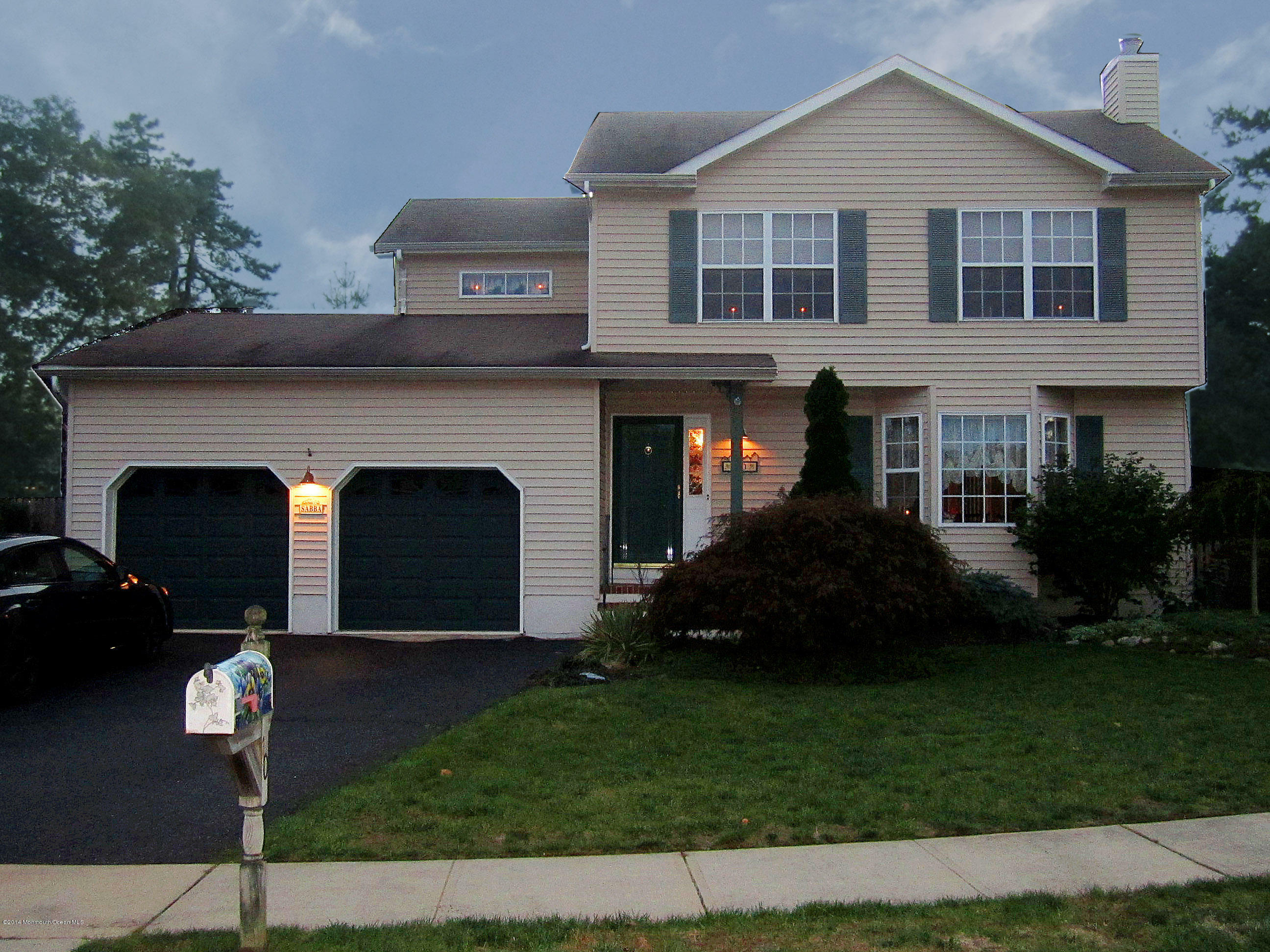 Property Photo:  10 Jacob Drive  NJ 07731 