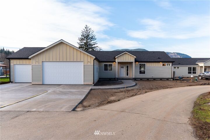 1776 Azure Way  Bellingham WA 98229 photo