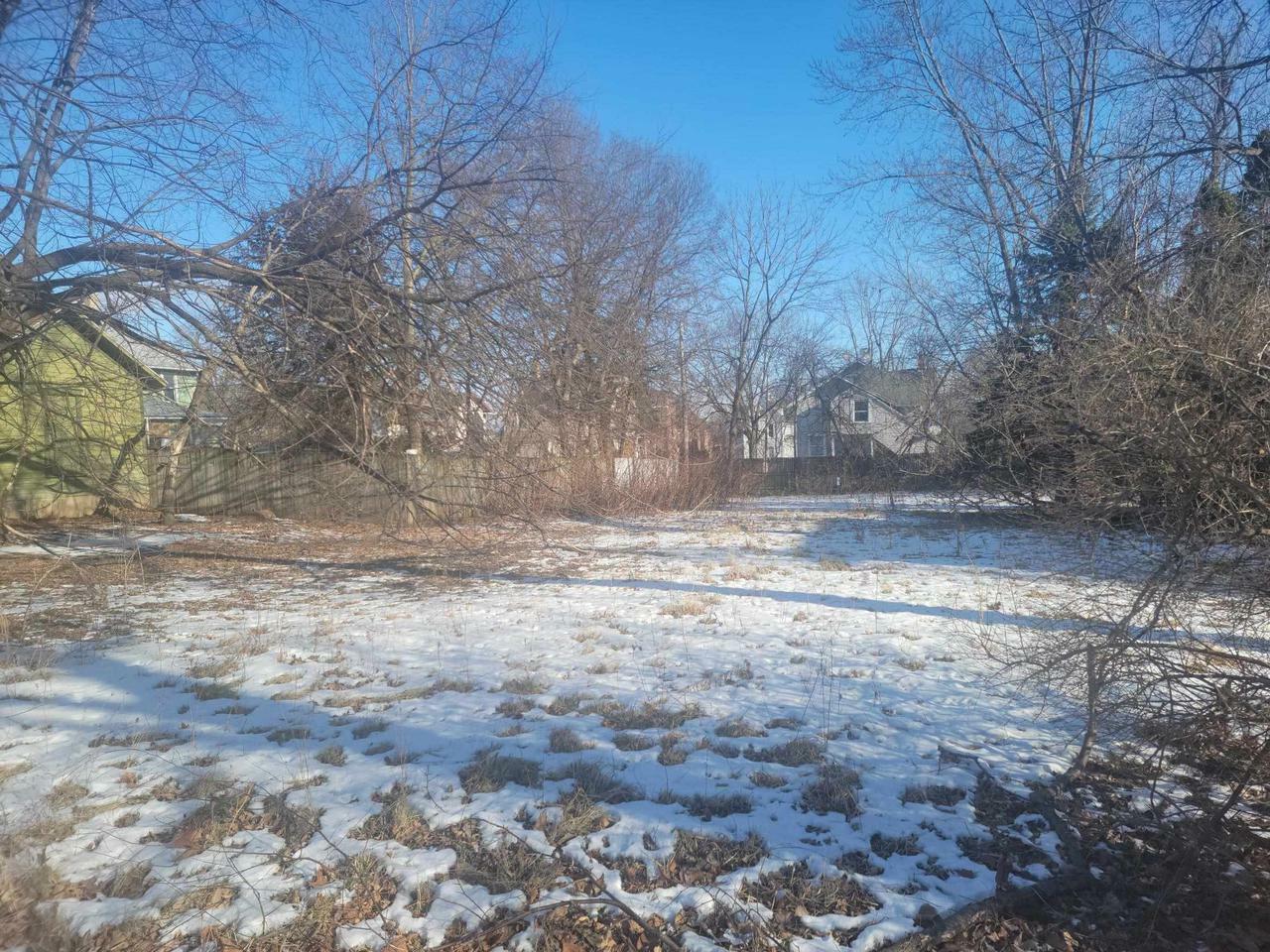 Property Photo:  326 North High St  WI 53548 