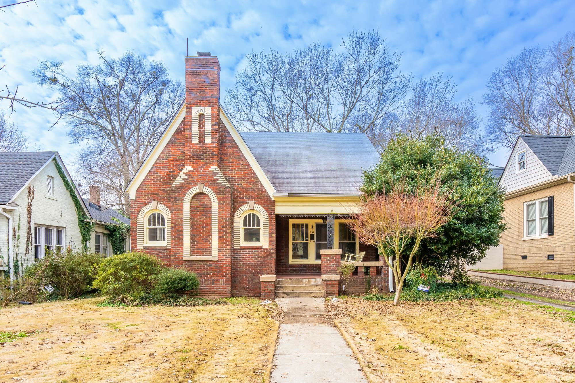 Property Photo:  398 Mills Avenue  SC 29302 