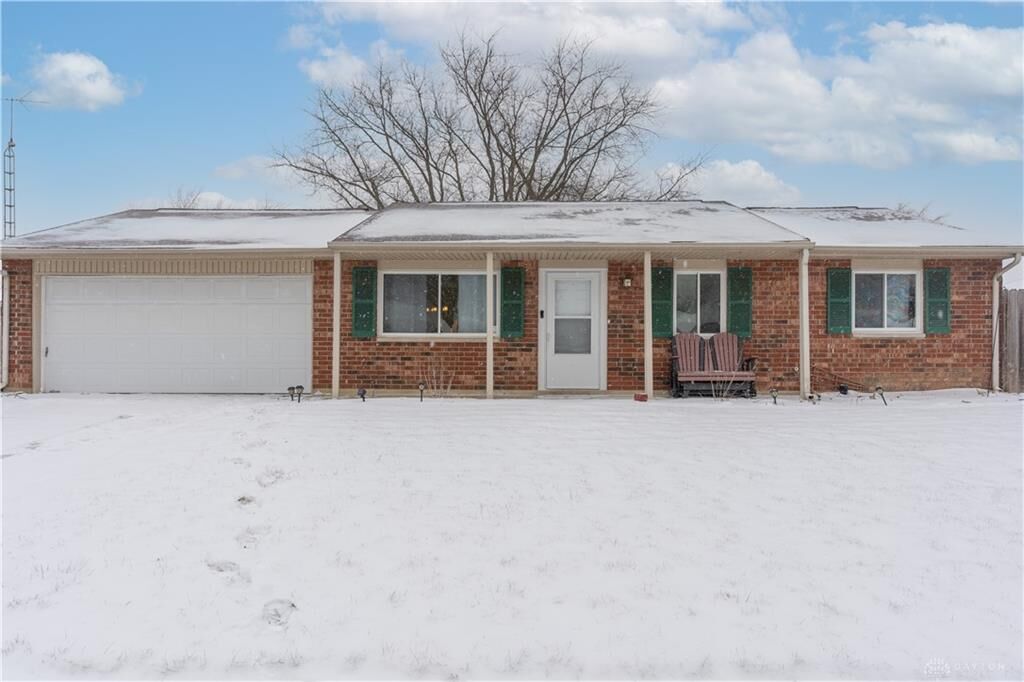 Property Photo:  2503 Inverness Court  OH 45373 