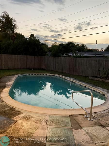 Property Photo:  2135 SW 46th Ter  FL 33317 