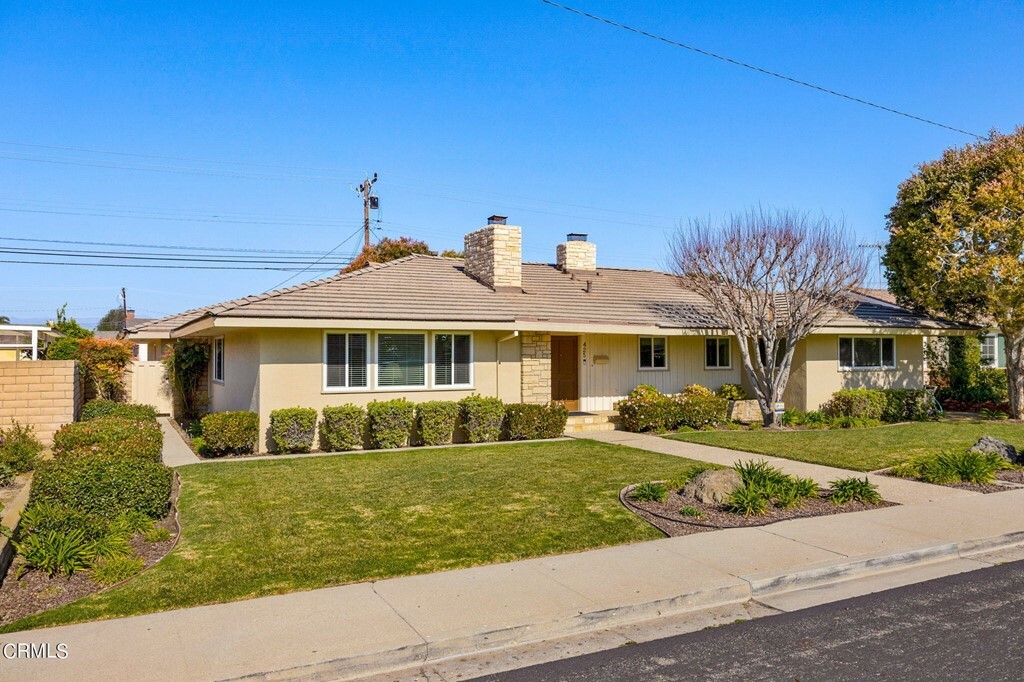 Property Photo:  425 Devonshire Drive  CA 93030 