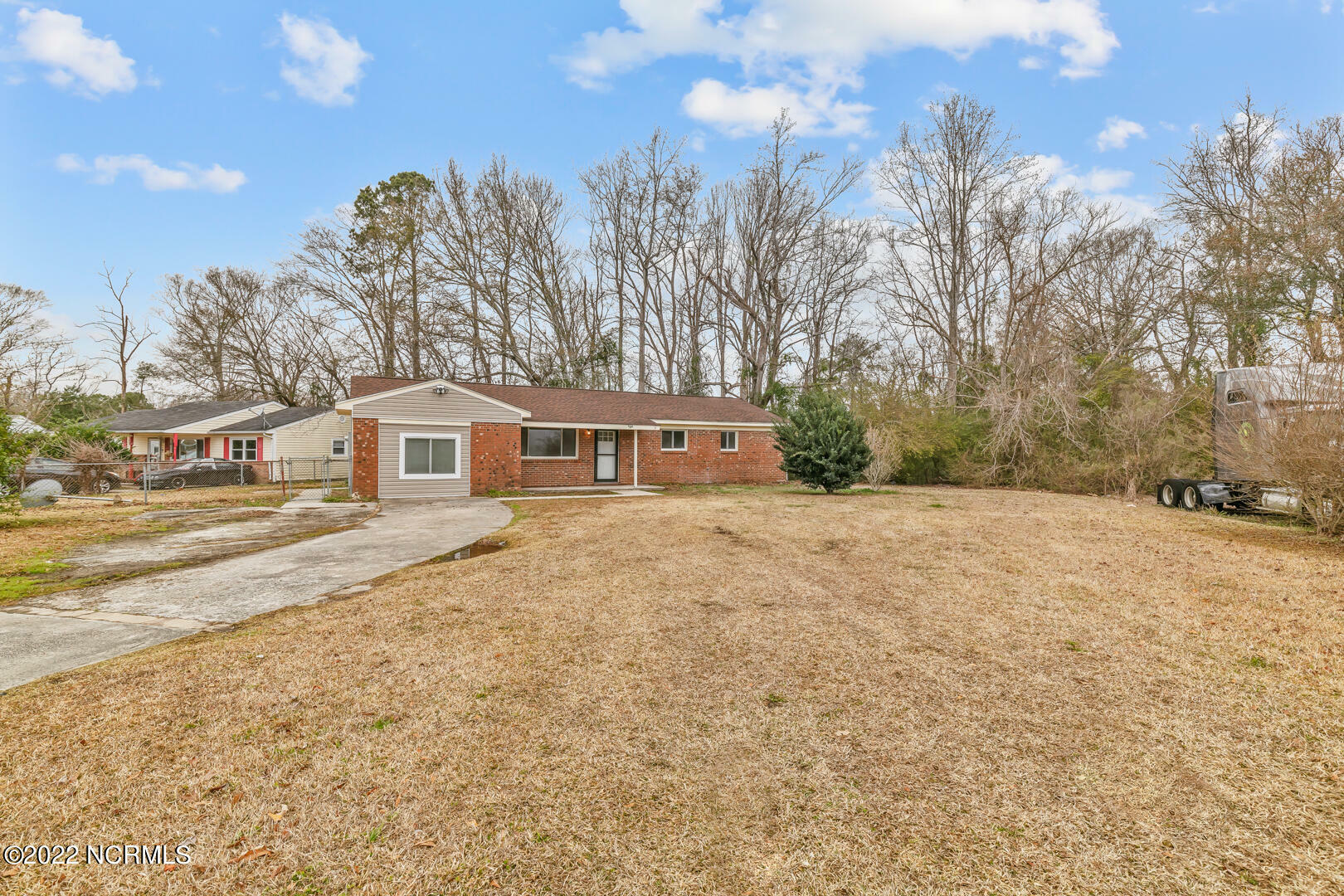 Property Photo:  200 Dale Drive  NC 28540 