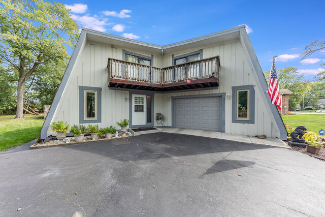 Property Photo: 16135 Springfield Avenue IL 60428