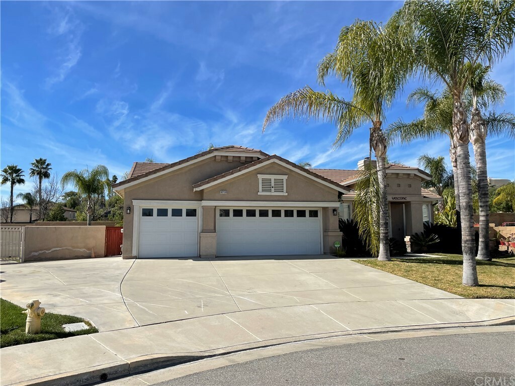Property Photo: 32133 Renoir Road CA 92596