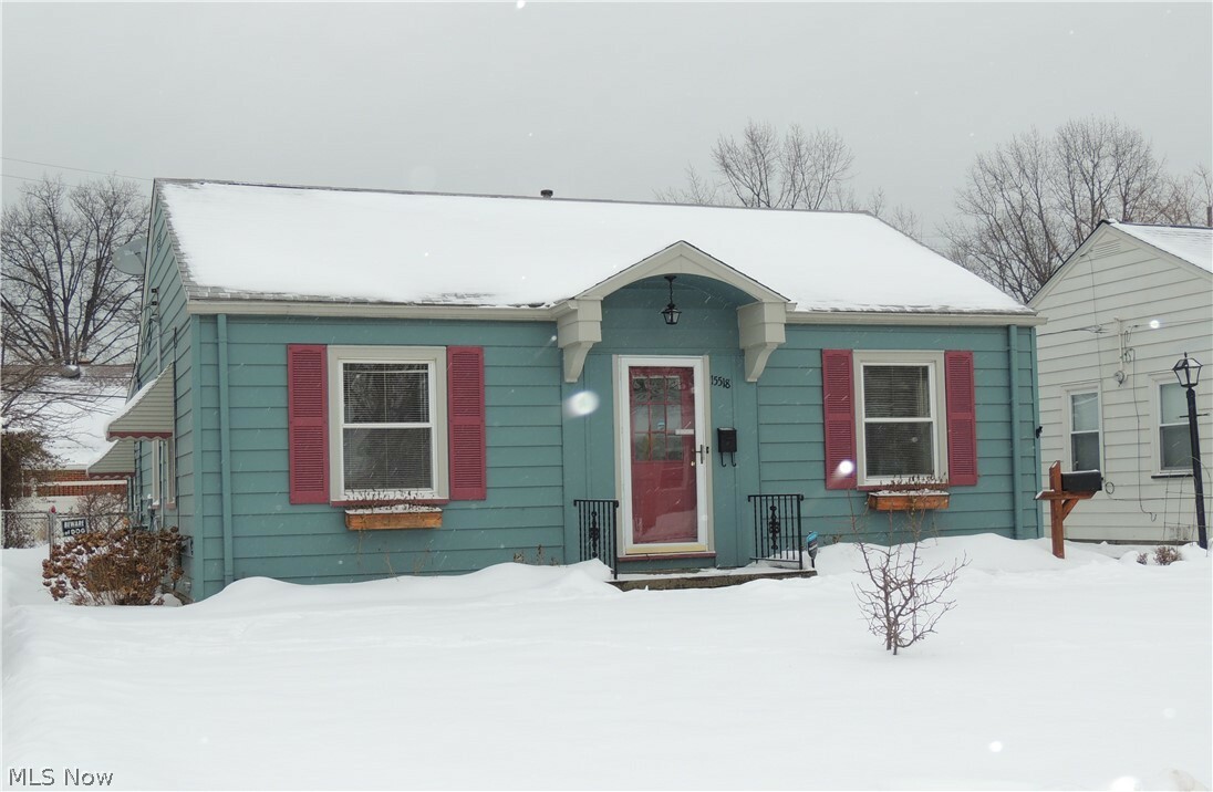 15518 Montrose Avenue  Cleveland OH 44111 photo