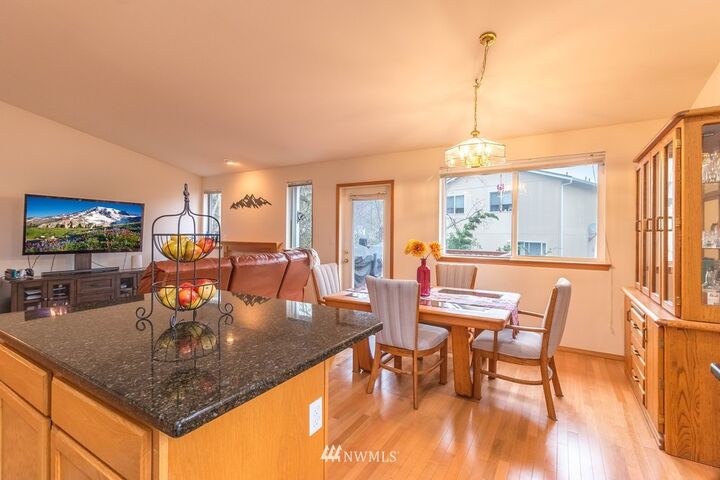 Property Photo:  1125  182nd Street Ct E  WA 98387 