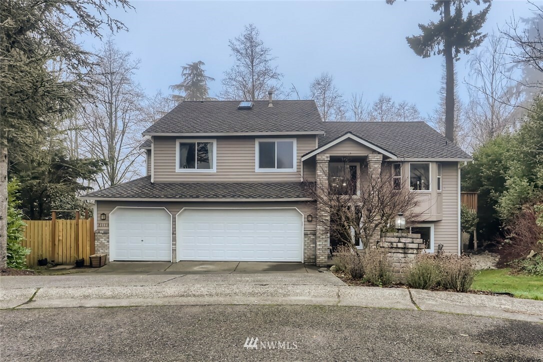 Property Photo:  23120 SE 246th Place  WA 98038 