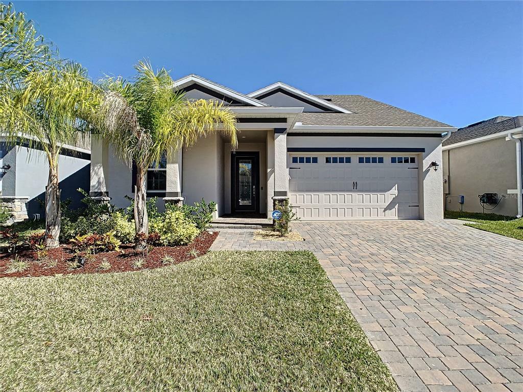 Property Photo:  2075 Sola Vista Avenue  FL 34771 