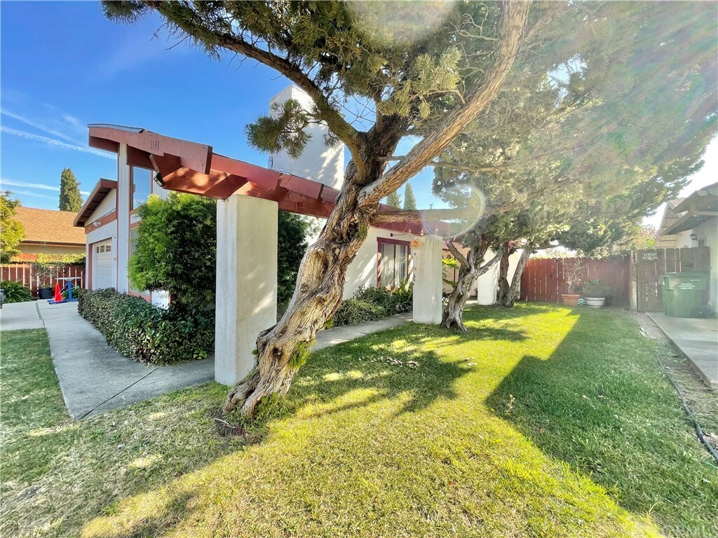 Property Photo:  1155 Oceanaire Drive  CA 93405 