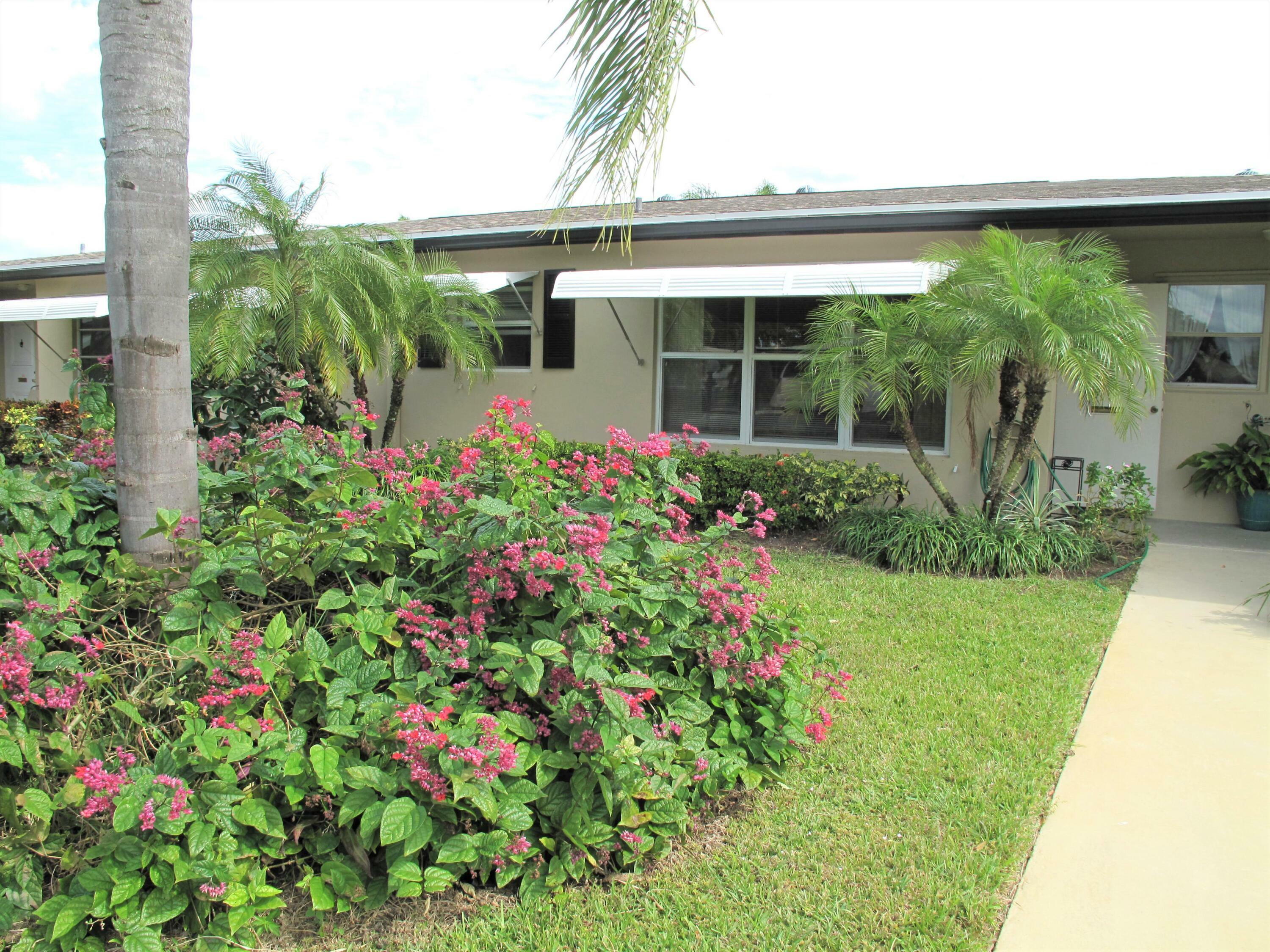 Property Photo:  1007 S South Drive C  FL 33445 