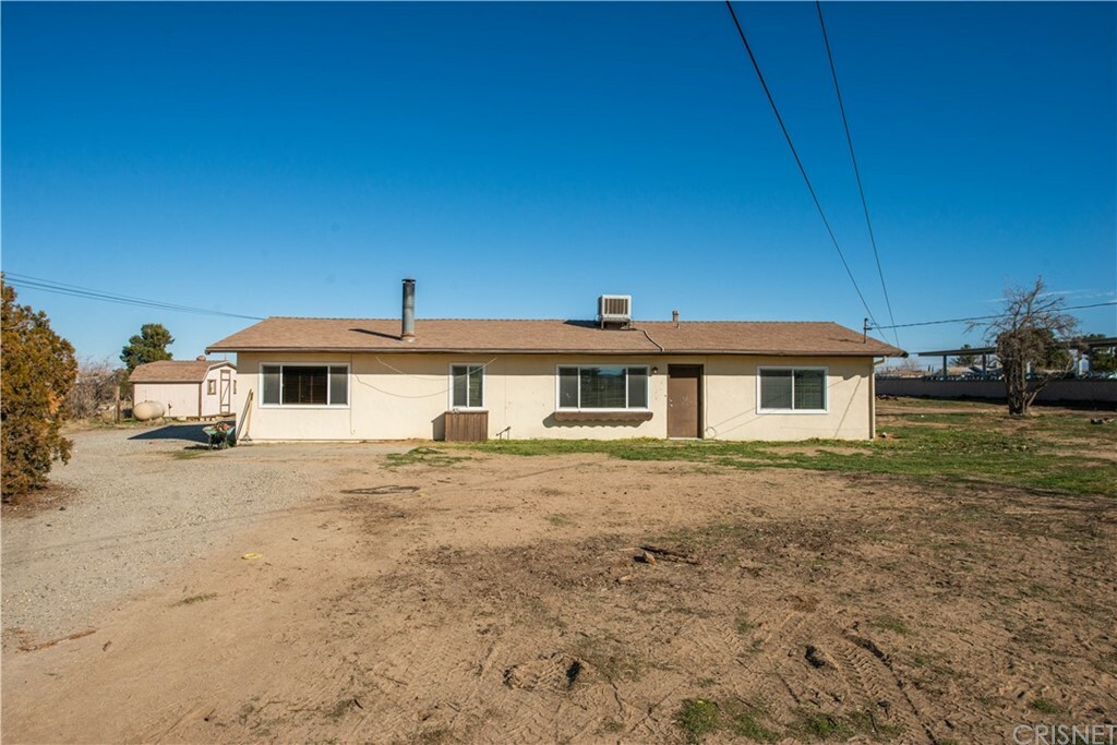 Property Photo:  42636 6th Street E  CA 93535 