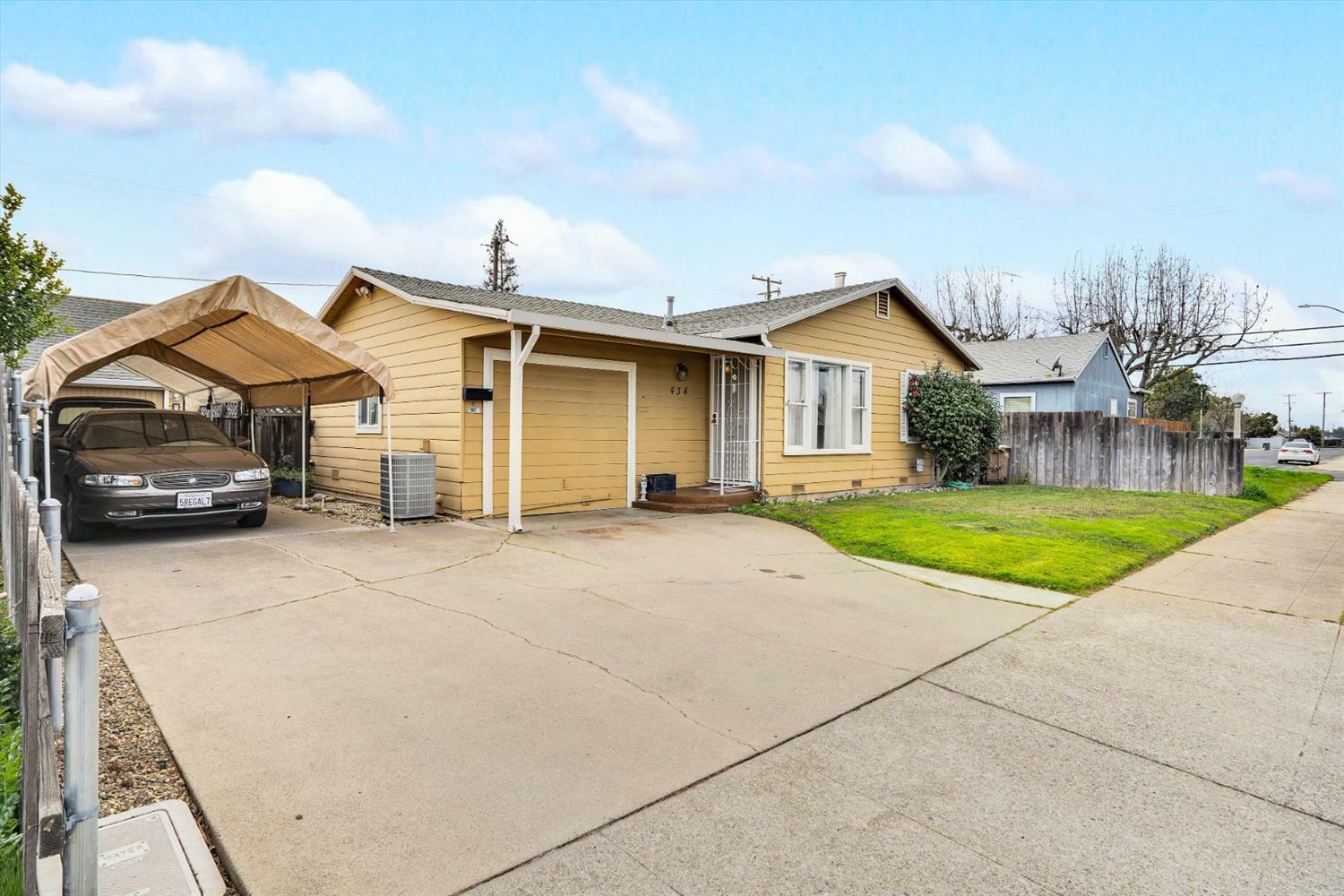 Property Photo:  434 Olive Court  CA 95240 